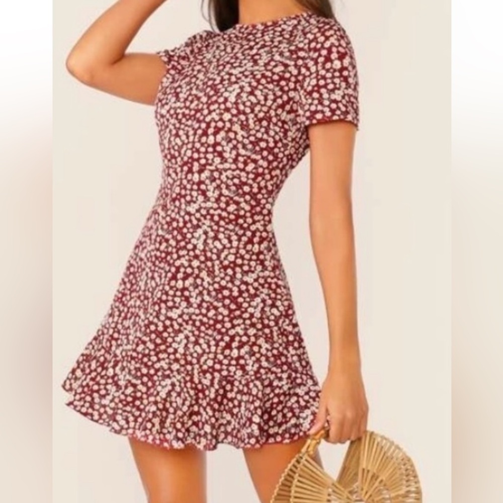 New floral  print  short sleeve Ruffled hem dress